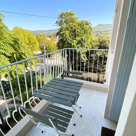 T5 Renove A 4 Min De La Apartament