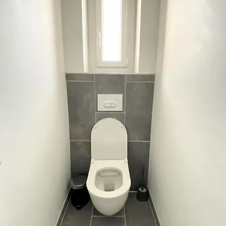 T5 Renove A 4 Min De La *