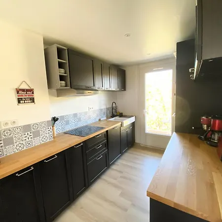 شقة T5 Renove A 4 Min De La